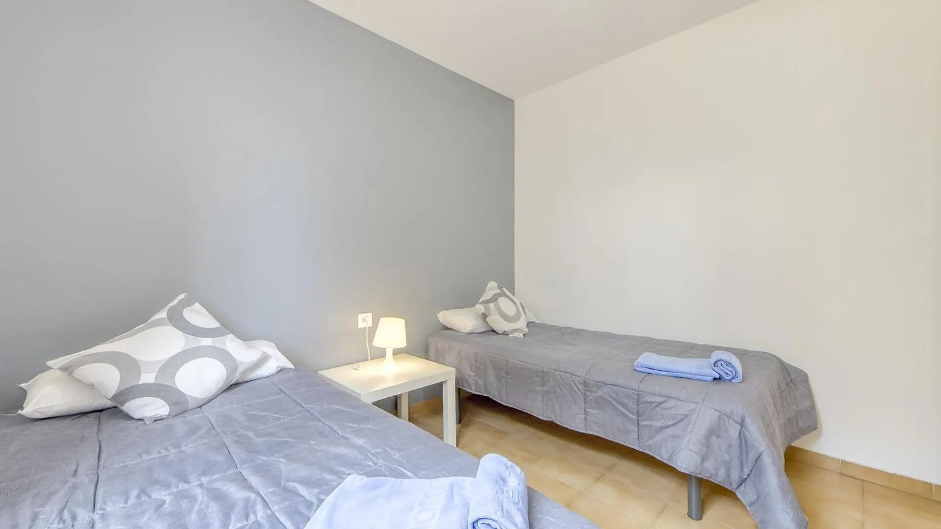 Apartment Mismar-2 By Interhome Roses Spanien